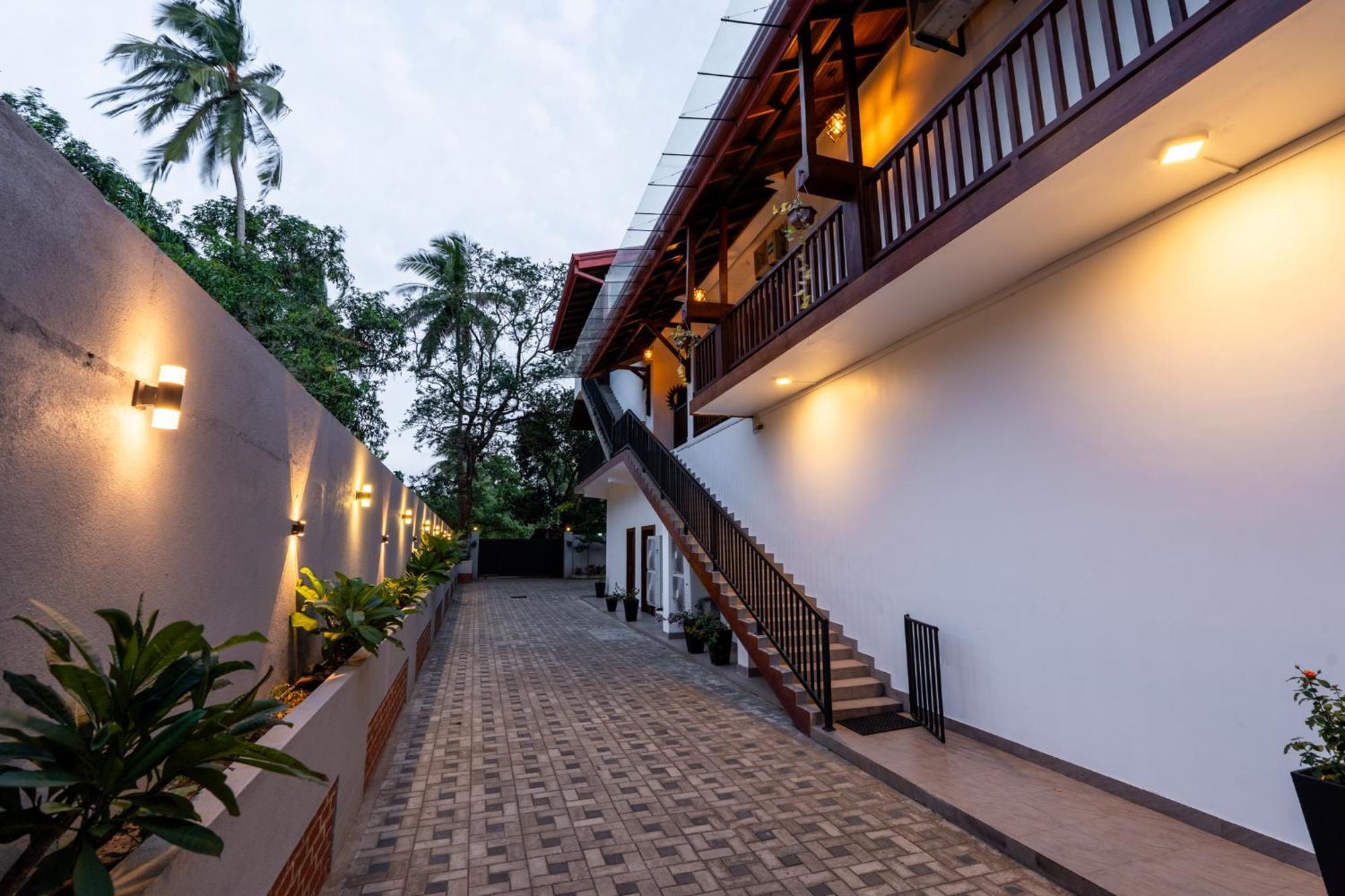 Golden Stars Hotel Dambulla Εξωτερικό φωτογραφία